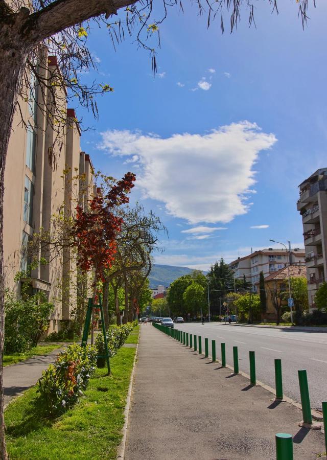 Diamond Butterfly Apartment Skopje Exteriör bild